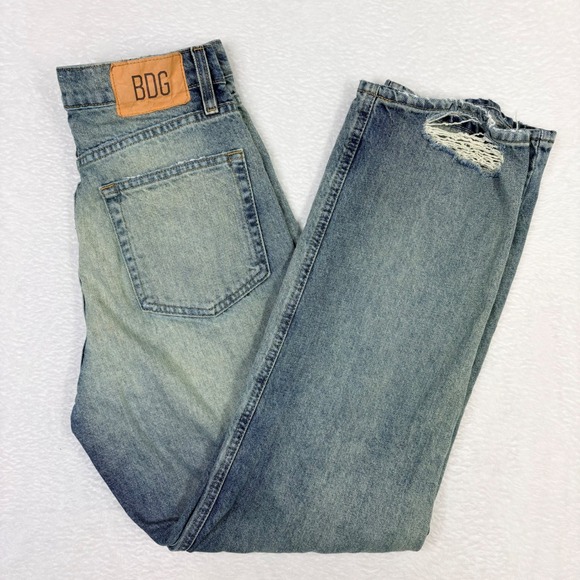 BDG Urban Outfitters Denim - BDG Urban Outfitters Cowboy Jeans Womens 30 Light Wash Distressed Denim Holes